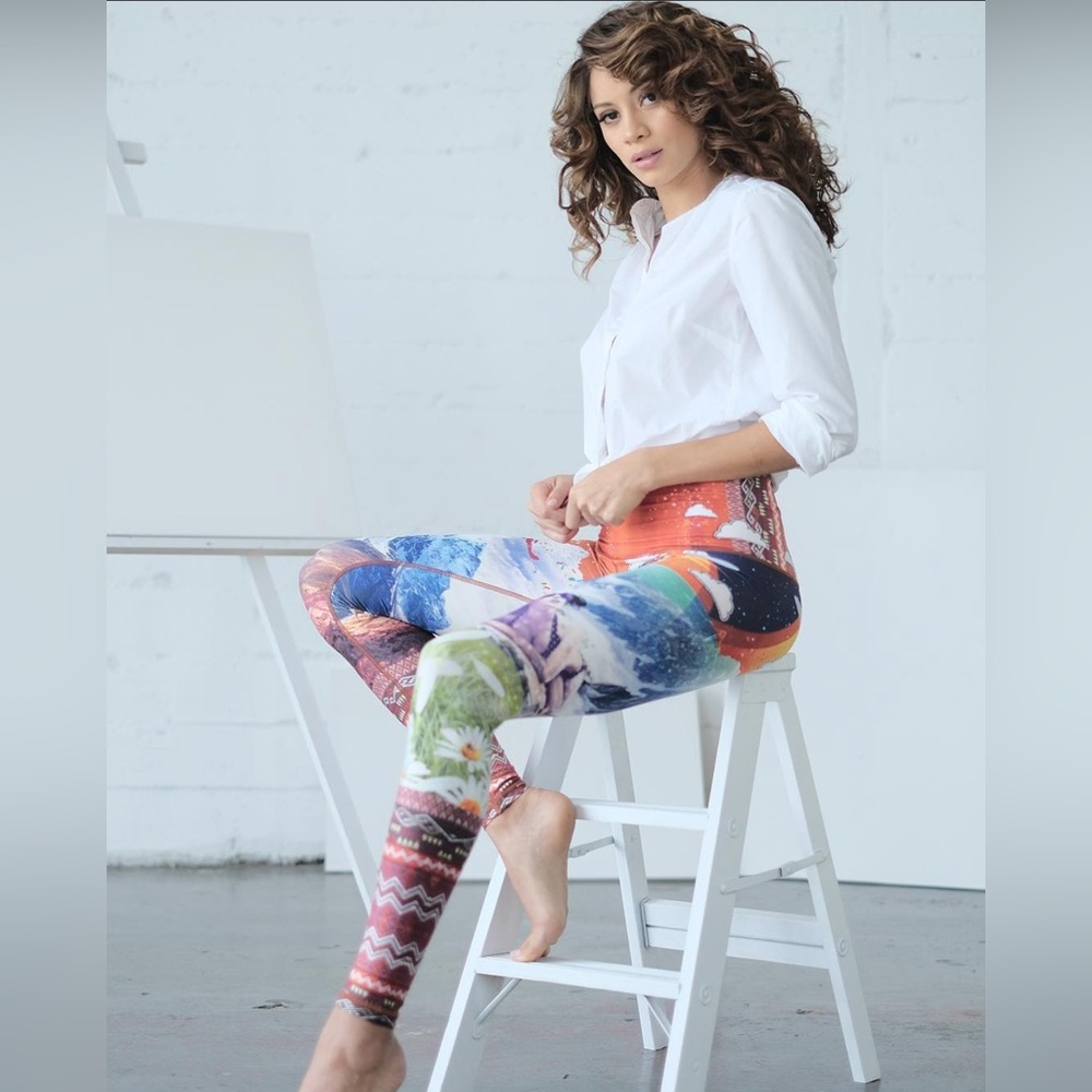 NWT Niyama Sol Munchies Legging